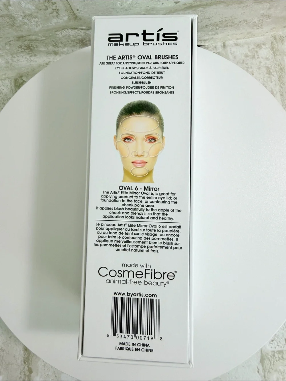artis Oval 6 Mirror Makeup Brush - White